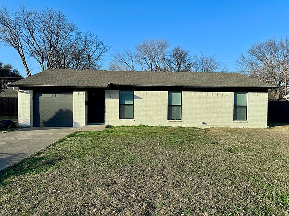 2nd image of 514 San Carlos Dr