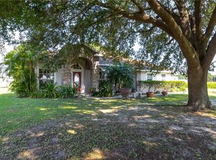 3105 Clemons Rd, Plant City, FL 33566