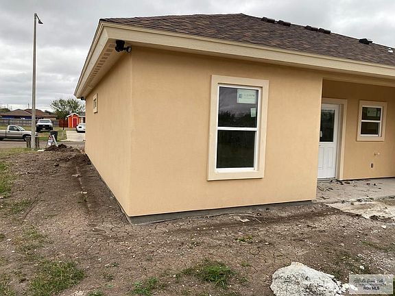 4th image of 1709 Carter Ct