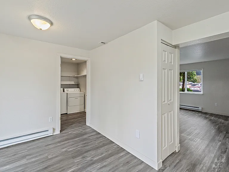7521 10th Ave Ct E, Tacoma - A — Photo 4