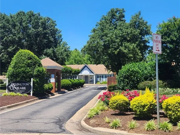 143 Arlington Sq, Ashland, VA 23005