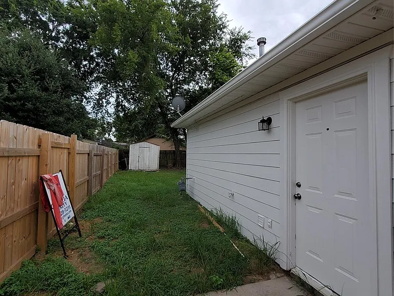 5319 Cherie Crest Ct — Photo 3