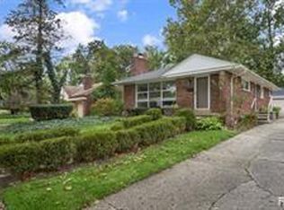 4312 S Verona Cir, Royal Oak, MI 48073
