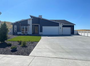 13513 N Hazel Grouse Way, Boise, ID 83714