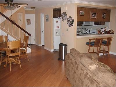 Spacious & open floor plan 