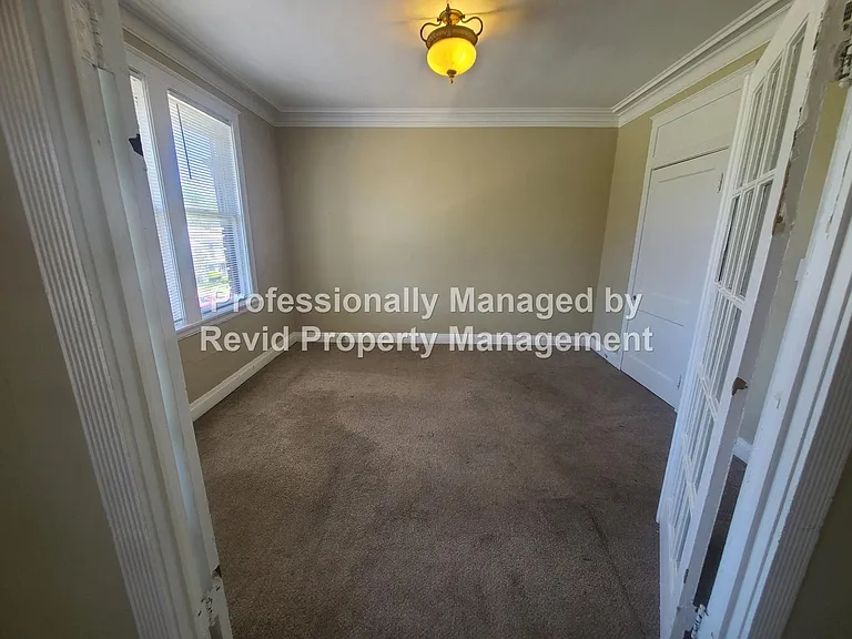 1353 Vance Ave — Photo 13