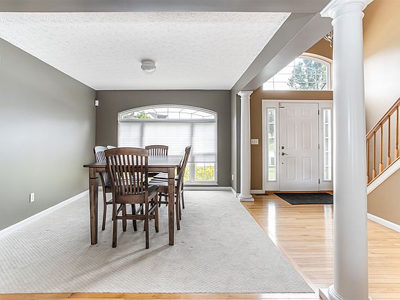 4th image of 7436 Harvestdale Ln