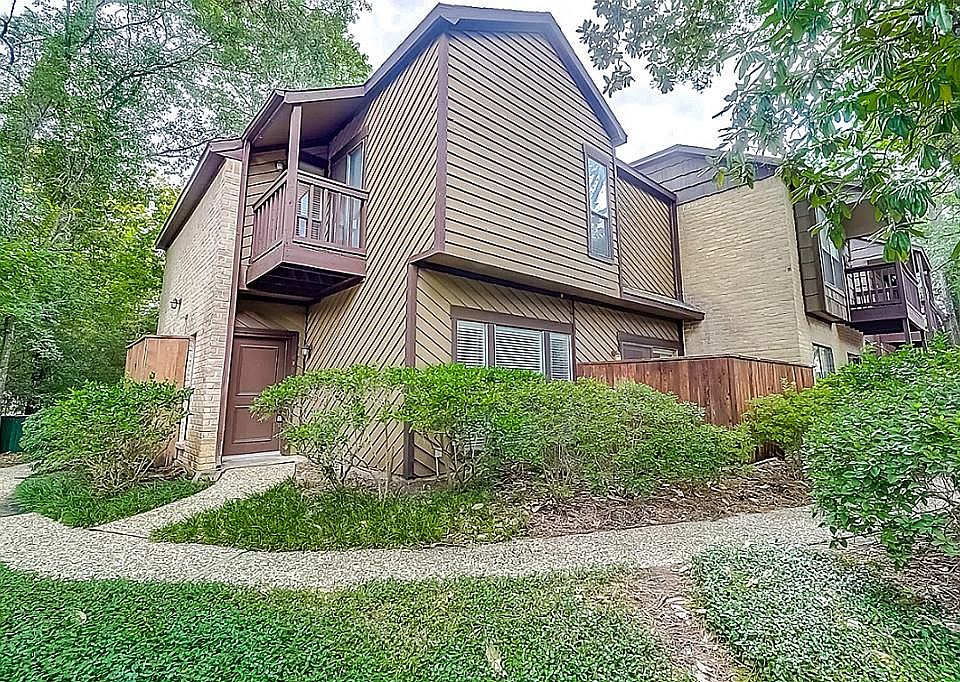 1st image of 11711 Memorial Dr APT 679