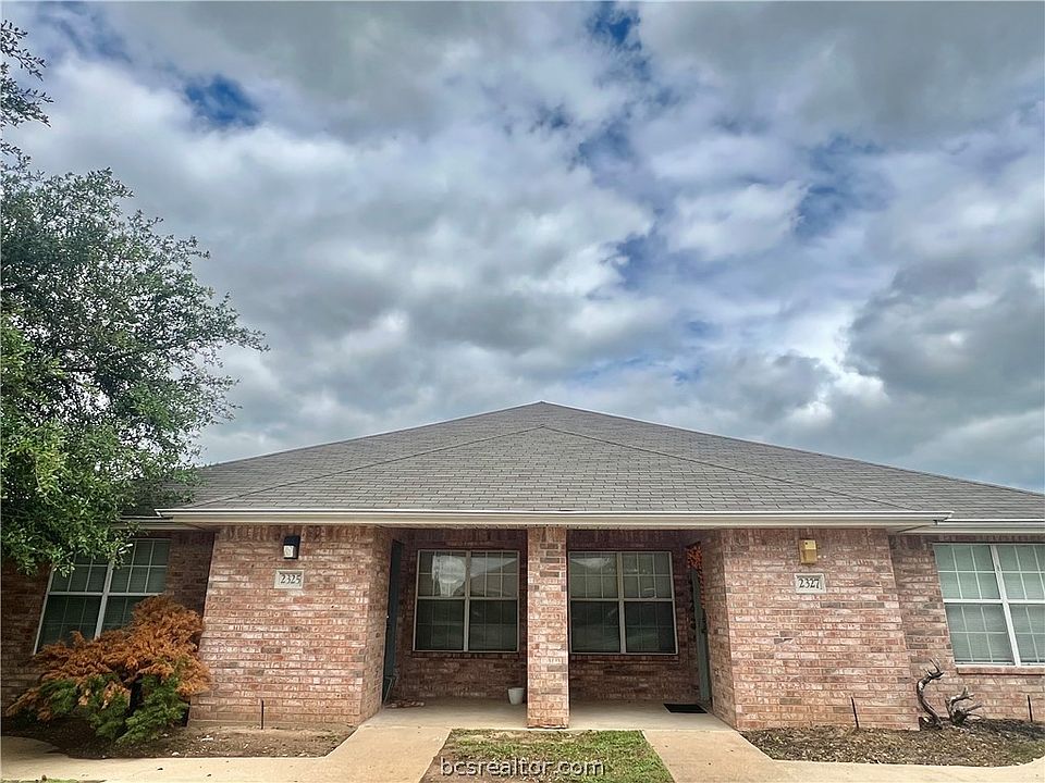 1st image of 2325 Pronghorn Ln