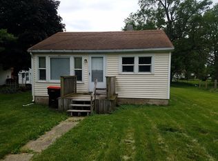 411 Linden St, Toluca, IL 61369