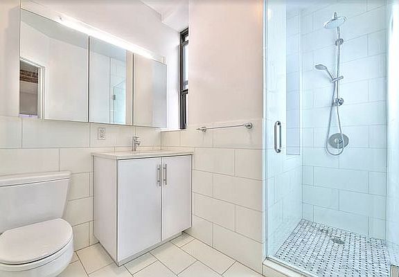 5th image of 305 Broome St #18