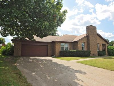 906 W Domino Ct, Nixa, MO, 65714
