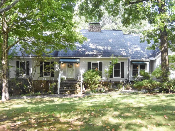 1200 Lawrence Dr, Anniston, AL 36207