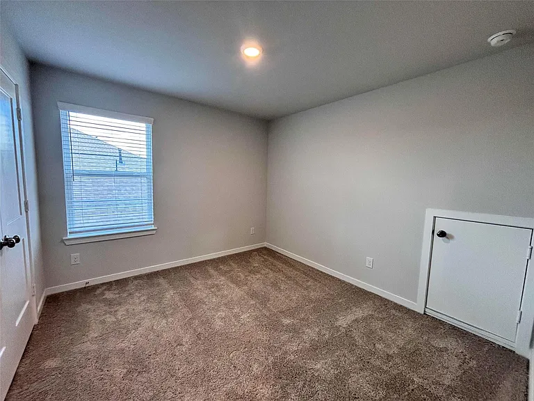 32506 Timber Point Dr — Photo 21