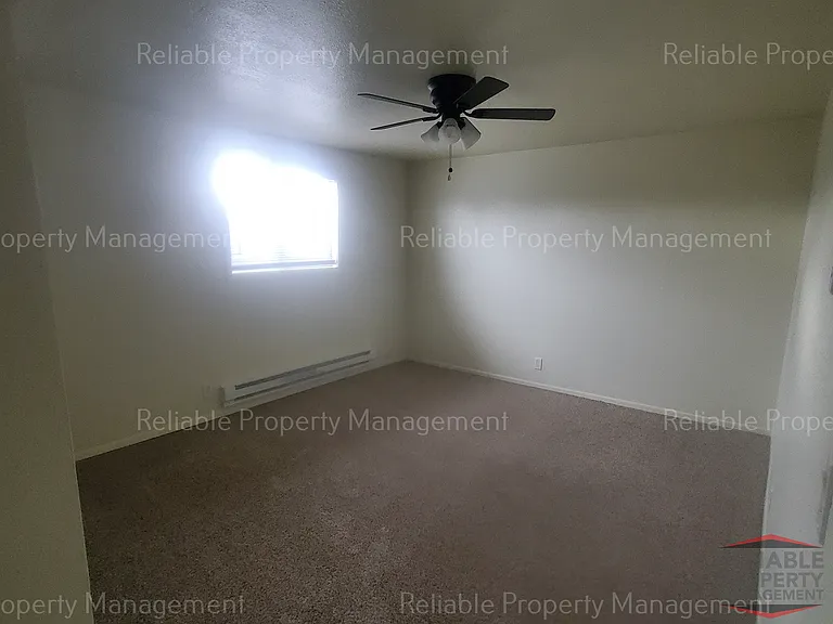 6508 S 5th Ave #B — Photo 5