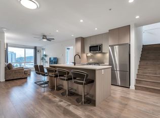 707 Como Lake Ave #611, Coquitlam, BC V3J 0J5