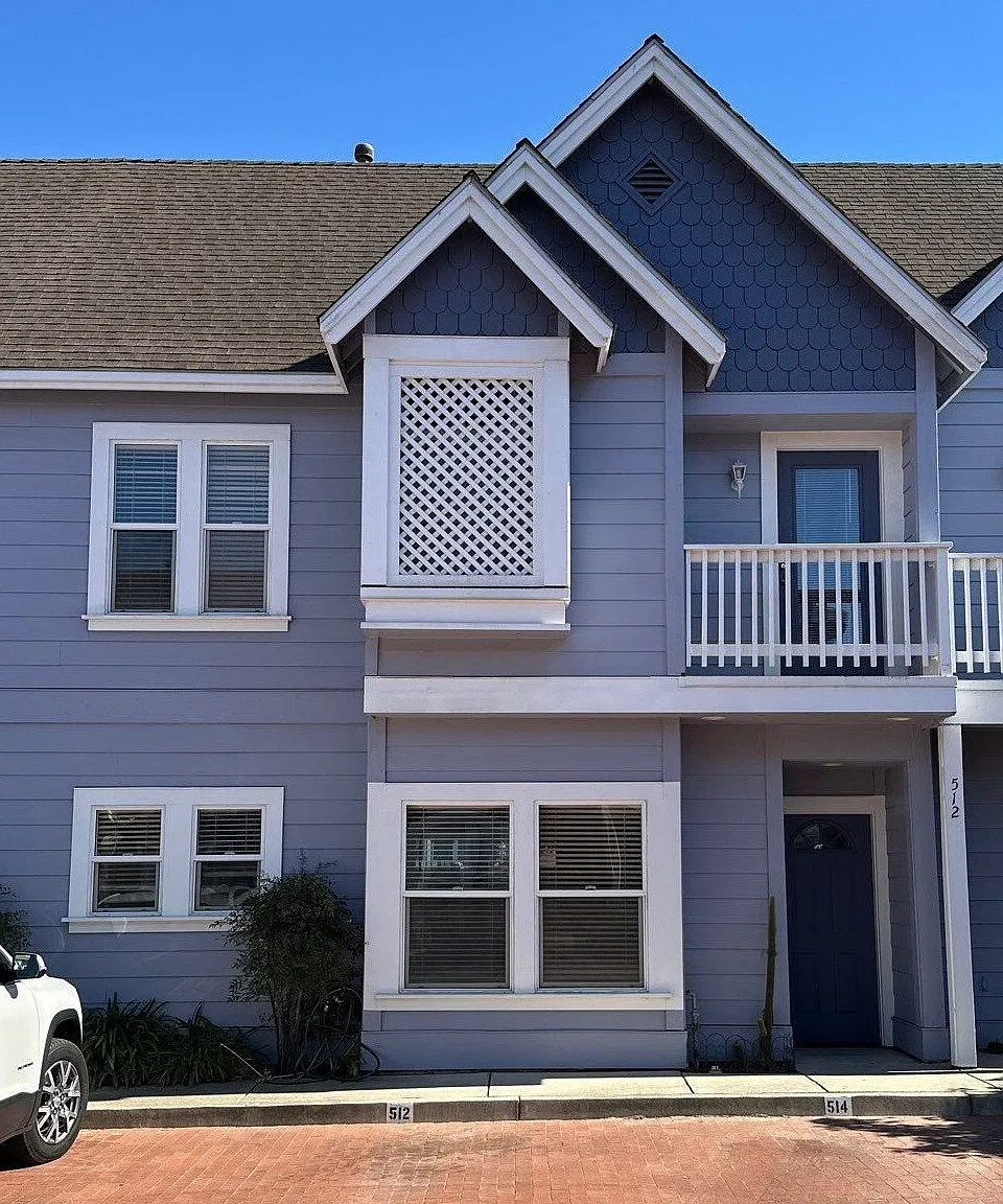2 bed, 1.5 bath, 1027 sqft, $2,350 — Photo 1