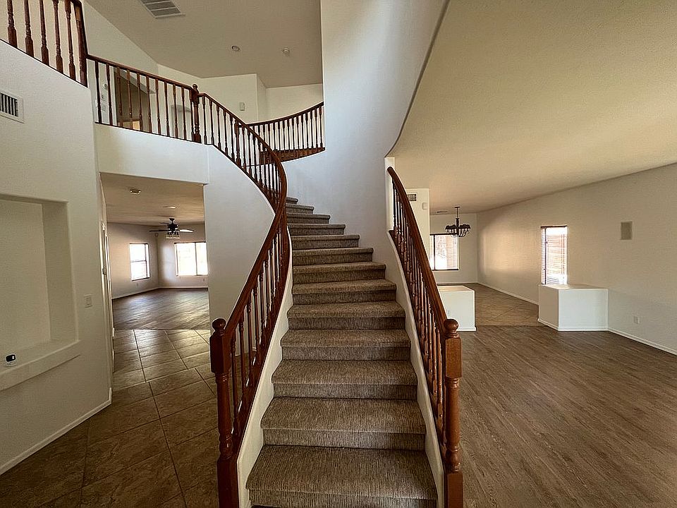1st image of 2522 W Tumbleweed Dr