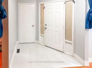 1678 Dellbrook Ave, Pickering, ON L1X2B1