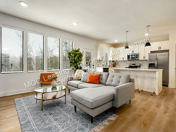 2nd image of 6523-6525 Marsh Ct