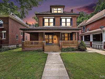 5644 Bartmer Ave, Saint Louis, MO, 63112