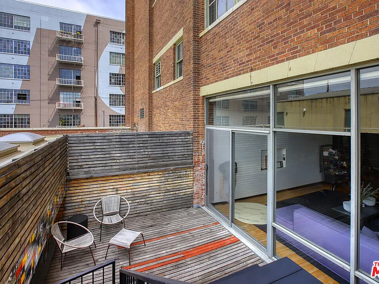 1850 Industrial St #215 — Photo 16