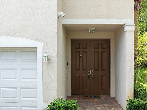 2nd image of 8776 Cypress Walk Court