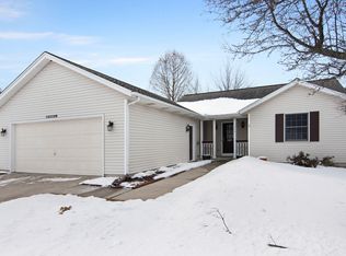 774 N Meadow Dr, Holland, MI 49423