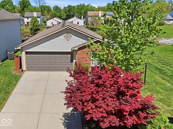 626 Deer Trail Dr, Indianapolis, IN 46217