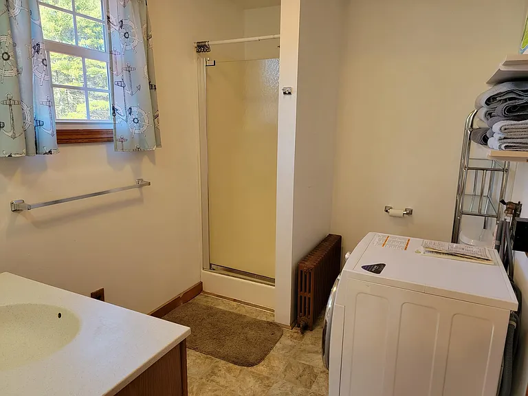 3053 Hotel Rd #2 — Photo 10
