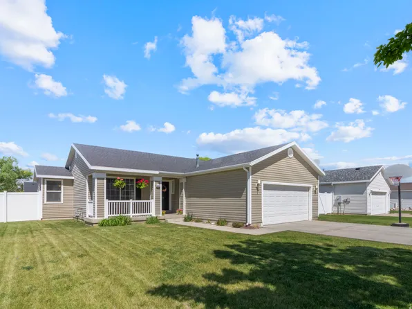5069 S 3925 W, Roy, UT 84067