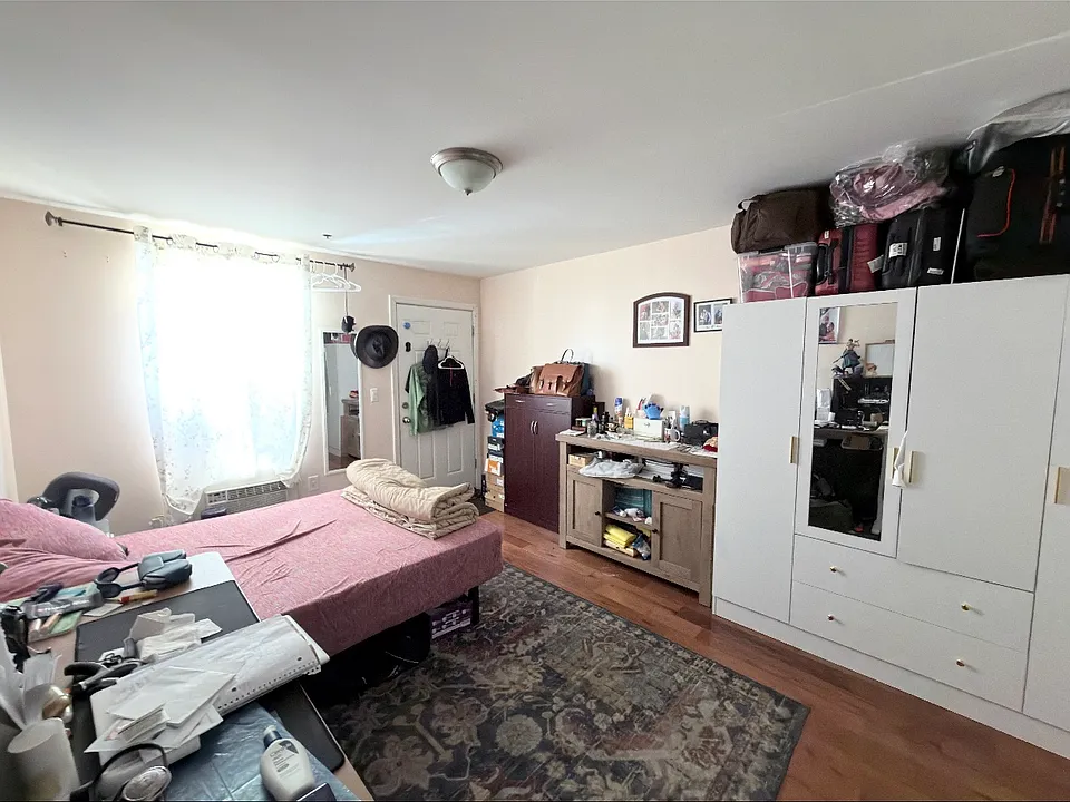 168-70 93rd Ave #1