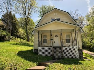 220 3rd St W, Madison, WV 25130