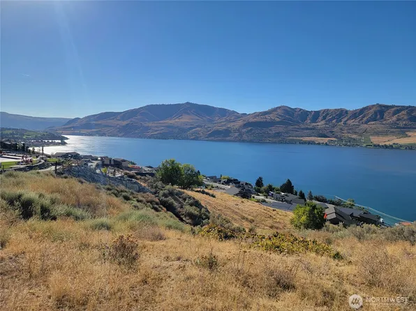 211 Viewland Way, Chelan, WA 98816