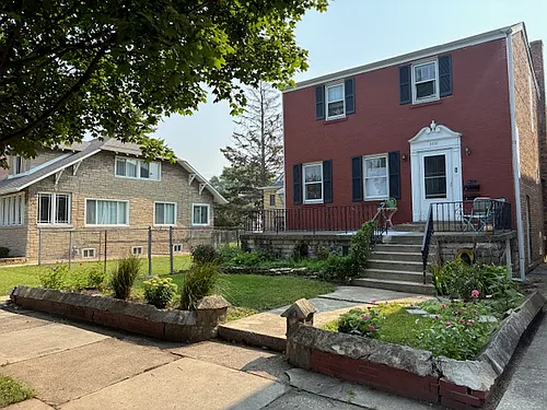 2337 Ridgeland Ave #1 Photo 1