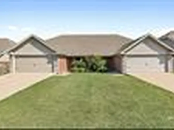 1202 SW Quartz Rd, Bentonville, AR 72712