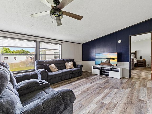 5th image of 2147 Celtic Ct