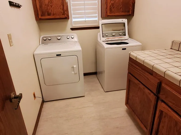 1807 Blue Jay Dr — Photo 21