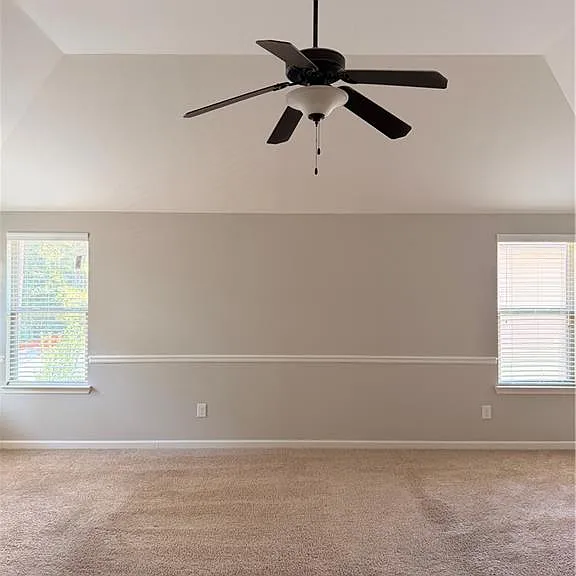 559 Madison Park Dr — Photo 28