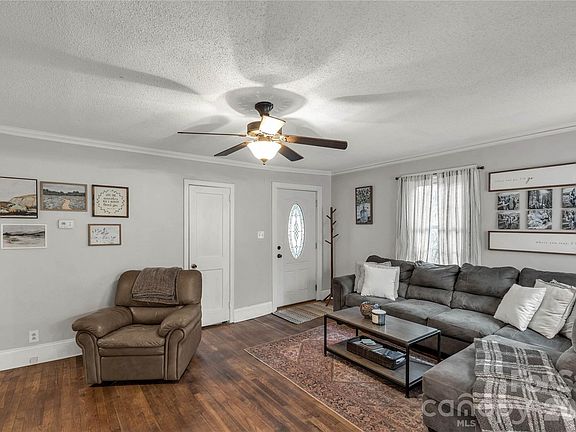 5th image of 602 Unity St