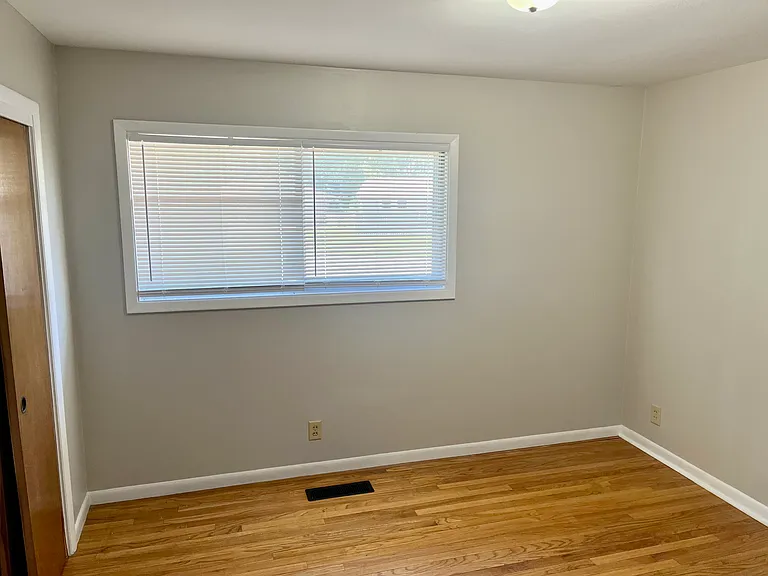 329 Hancook Rd — Photo 15