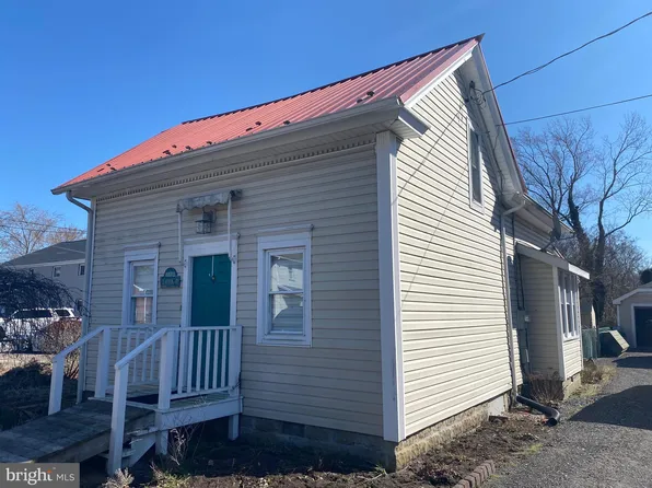 28301 Clayton St, Dagsboro, DE 19939