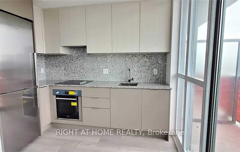 120 Parliament St #1308 — Photo 2