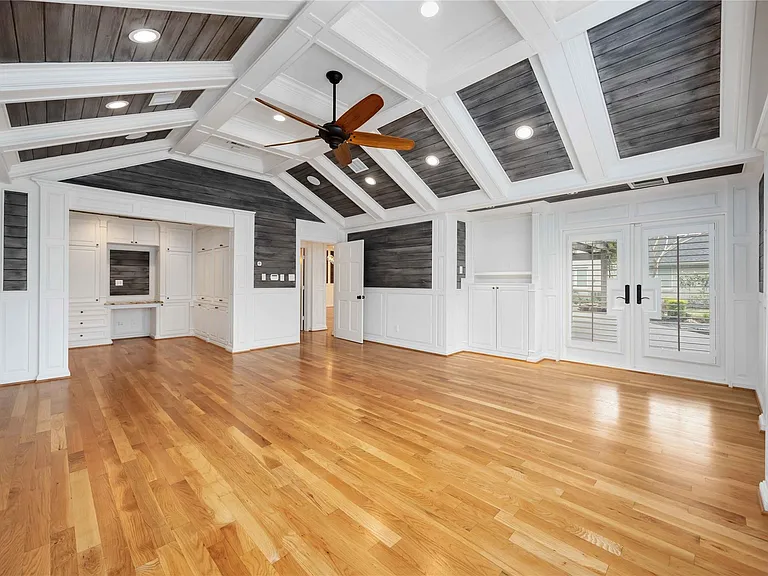4031 Fernwood Dr — Photo 24