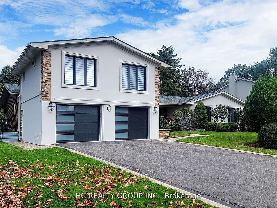 83 Fairway Heights Dr