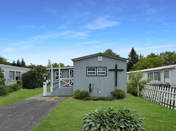 43 Pecor Avenue, Milton, VT 05468