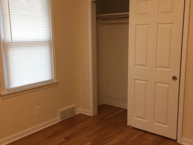 6124 Western Ave — Photo 14