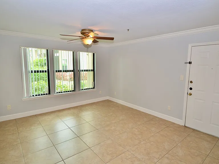 4009 Crockers Lake Blvd #1216 — Photo 11