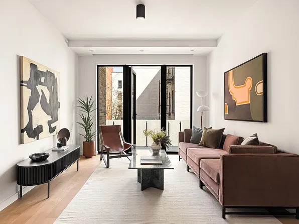 630 Grand Ave #304, Brooklyn, NY 11238