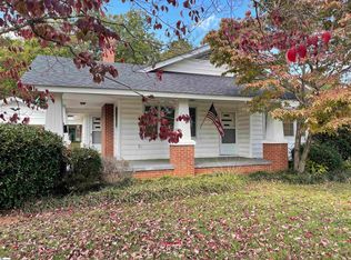 815 N Adair St, Clinton, SC 29325